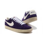Soldes Chaussure Basket Nike Blazer Cuir Low Pour Homme en Violet